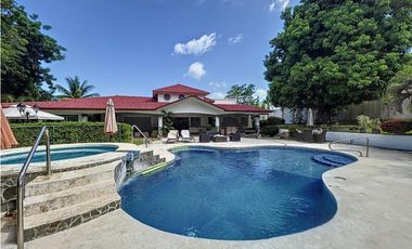 Venta de Casa en Coronado