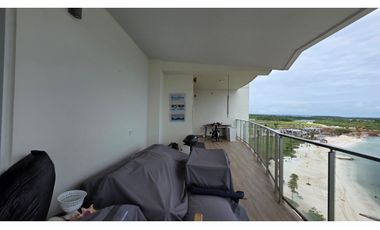 Venta de Exclusivo Apartamento Frente al Mar – Playa Escondida, Colón
