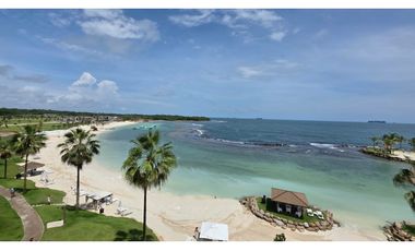 Venta de Exclusivo Apartamento Frente al Mar – Playa Escondida, Colón