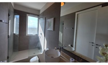 Venta de Apartamento Amoblado en PH Solea – Punta Barco