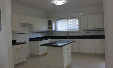 VENTA DE CASA CON PISCINA PRIVADA EN COSTA DEL ESTE MB