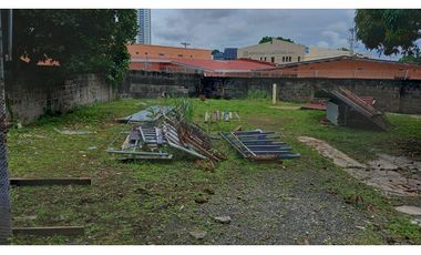 Venta de Terreno en Parque Lefevre  Oportunidad de Inversión