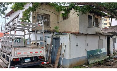 Venta de Terreno en Parque Lefevre  Oportunidad de Inversión