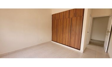 Casa - Altos del Chase - Amplio Jardin - 4 recamaras