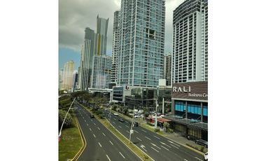 ALQUILER de Oficinas modernas y accesibles en Avenida Balboa