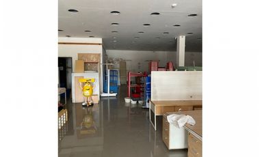 VENTA DE LOCAL COMERCIAL EN PLAZA NUEVO TOCUMEN