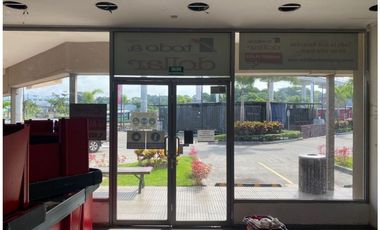 VENTA DE LOCAL COMERCIAL EN PLAZA NUEVO TOCUMEN