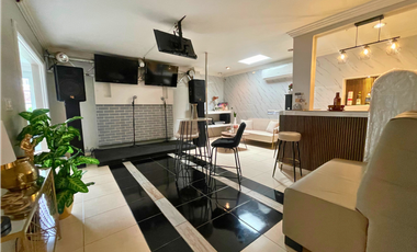 VENTA DE CASA UNIFAMILIAR EN GOLDEN SPRINGS, CONDADO DEL REY