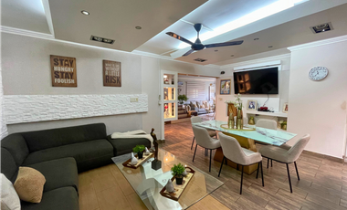 VENTA DE CASA UNIFAMILIAR EN GOLDEN SPRINGS, CONDADO DEL REY