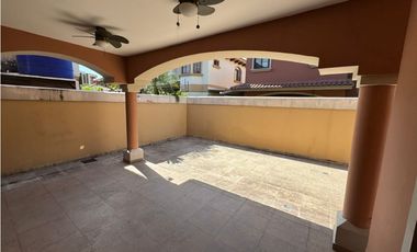 VENTA CASA COSTA SUR EL DORAL