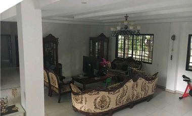 ALQUILO O VENDO CASA EN LLANOS DE CURUNDU ALBROOK
