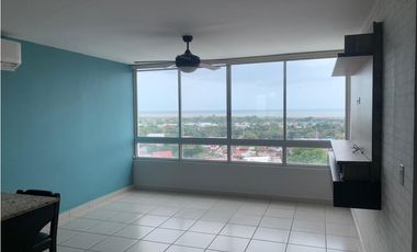 VENTA APARTAMENTO PARQUE LEFEVRE REMODELADO (EC)