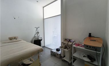ALQUILER LOCAL  PLANTA BAJA OBARRIO CIUDAD DE PANAMA  MTTO INCLUIDO CP