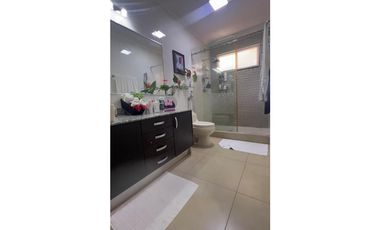 VENTA CASA BRISAS DEL GOLF PH OLYMPUS