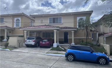 VENTA CASA VILLA LUCRE