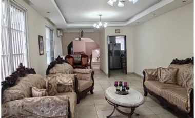 VENTA CASA BRISAS DEL GOLF