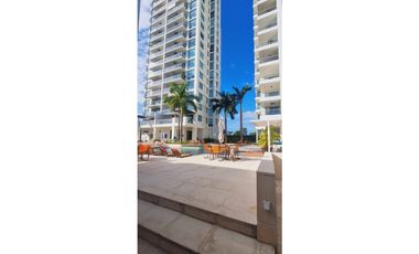 ALQUILER DE APARTAMENTO DE PLAYA PH RO MAR SAN CARLOS PM. OESTE