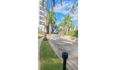 ALQUILER DE APARTAMENTO DE PLAYA PH RO MAR SAN CARLOS PM. OESTE