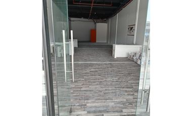 ALQUILER LOCAL BRISAS DEL GOLF