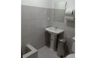 ALQUILER LOCAL BRISAS DEL GOLF