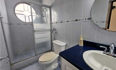 VENTA CASA CON PISCINA EN CAMINO DE CRUCES (MR)