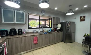 VENTA CASA BRISAS DEL GOLF PH OLYMPUS