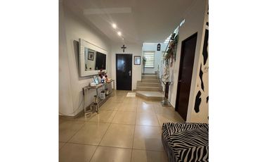 VENTA CASA BRISAS DEL GOLF PH OLYMPUS