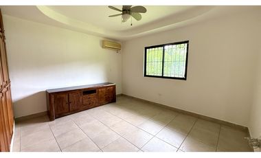 Venta de Casa en Villa Anayansi- David