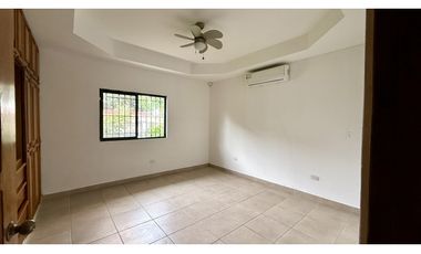 Venta de Casa en Villa Anayansi- David