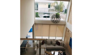 ALQUILO CASA EN COSTA SUR, 4 RECAMARAS, 350M2, DOS NIVELES.