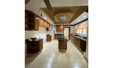 SE VENDE CASA EN COSTA DEL ESTE COSTA DORADA
