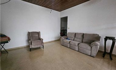 VENTA CASA COMERCIAL  EN BETANIA (MR)