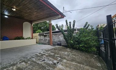 VENTA CASA COMERCIAL  EN BETANIA (MR)