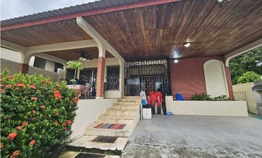 VENTA CASA COMERCIAL  EN BETANIA (MR)