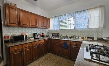 VENTA CASA COMERCIAL  EN BETANIA (MR)