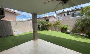 VENTA CASA BRISAS DEL GOLF PH VILLA TIBER