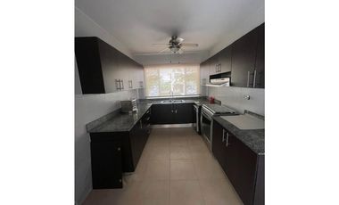 VENTA CASA BRISAS DEL GOLF PH VILLA TIBER