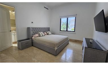 VENTA CASA EN SANTA MARIA FAIRWAY ESTATES (DV)