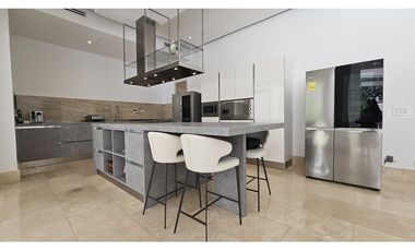 VENTA CASA EN SANTA MARIA FAIRWAY ESTATES (DV)