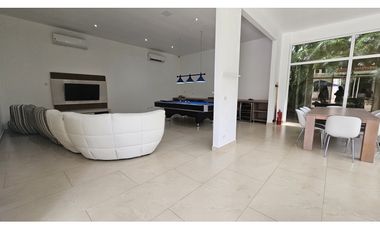 VENTA CASA EN SANTA MARIA FAIRWAY ESTATES (DV)