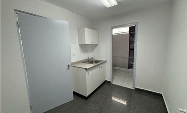 ALQUILER OFICINA CALLE 50 3 ESPACIOS (DV)