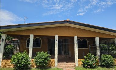 Venta/Alquiler de casa en Las Tablas