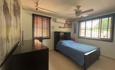 EN VENTA CASA ALBROOK GARDEN