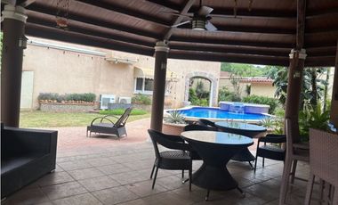 EN VENTA CASA ALBROOK GARDEN