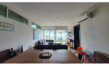 Apartamento frente al mar en Las Lajas