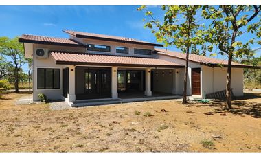 Casa con Vista al Mar – Exclusivo Desarrollo Privado
