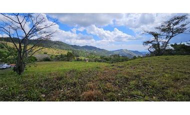 VENTA TERRENO EN ALTOS DE MARIA (MR)