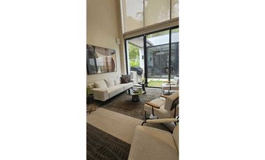 VENTA CASA PANAM PACFICO EXPLORA (PR)