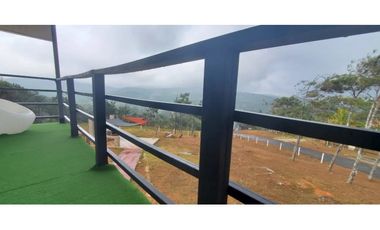 Venta Casa en Altos de Cerro Azul