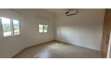 Villa Unifamiliar en Tucan Country Club - Cocoli